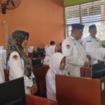 Pastikan Kelancaran TKA, Bapak Kakankemenag Tanah Datar Lakukan Monitoring Langsung di MTsN 10 Tanah Datar