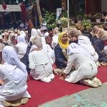 Membumikan Al-Qur’an, MTsN 10 Tanah Datar Gelar Tasyakuran Tahfidz Angkatan IV