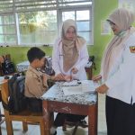 Kolaborasi MTsN 10 Tanah Datar dan UPT Puskesmas Sungayang Sukseskan Cek Kesehatan Gratis