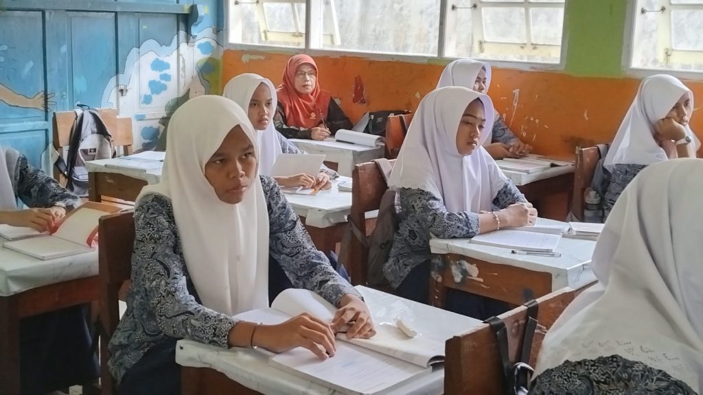 Dari Supervisi Menuju Refleksi: Upaya Bersama Meningkatkan Mutu Pembelajaran di MTsN 10