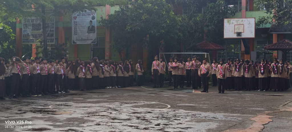 Dari Madrasah untuk Indonesia, MTsN 10 Tanah Datar Kobarkan Semangat Sumpah Pemuda